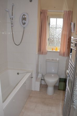 Little Crossways St. Andrews Road, Littlestone, TN28 8RB, 4 Bedrooms Bedrooms, ,2 BathroomsBathrooms,Semi detached house,CLOSE TO BEACH,'Little Crossways',St. Andrews Road,2,1009